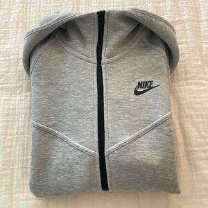 Nike Light Gray Full-Zip Hoodie with Black Swoosh size small